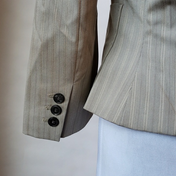 The Limited blazer - Picture 6 of 9